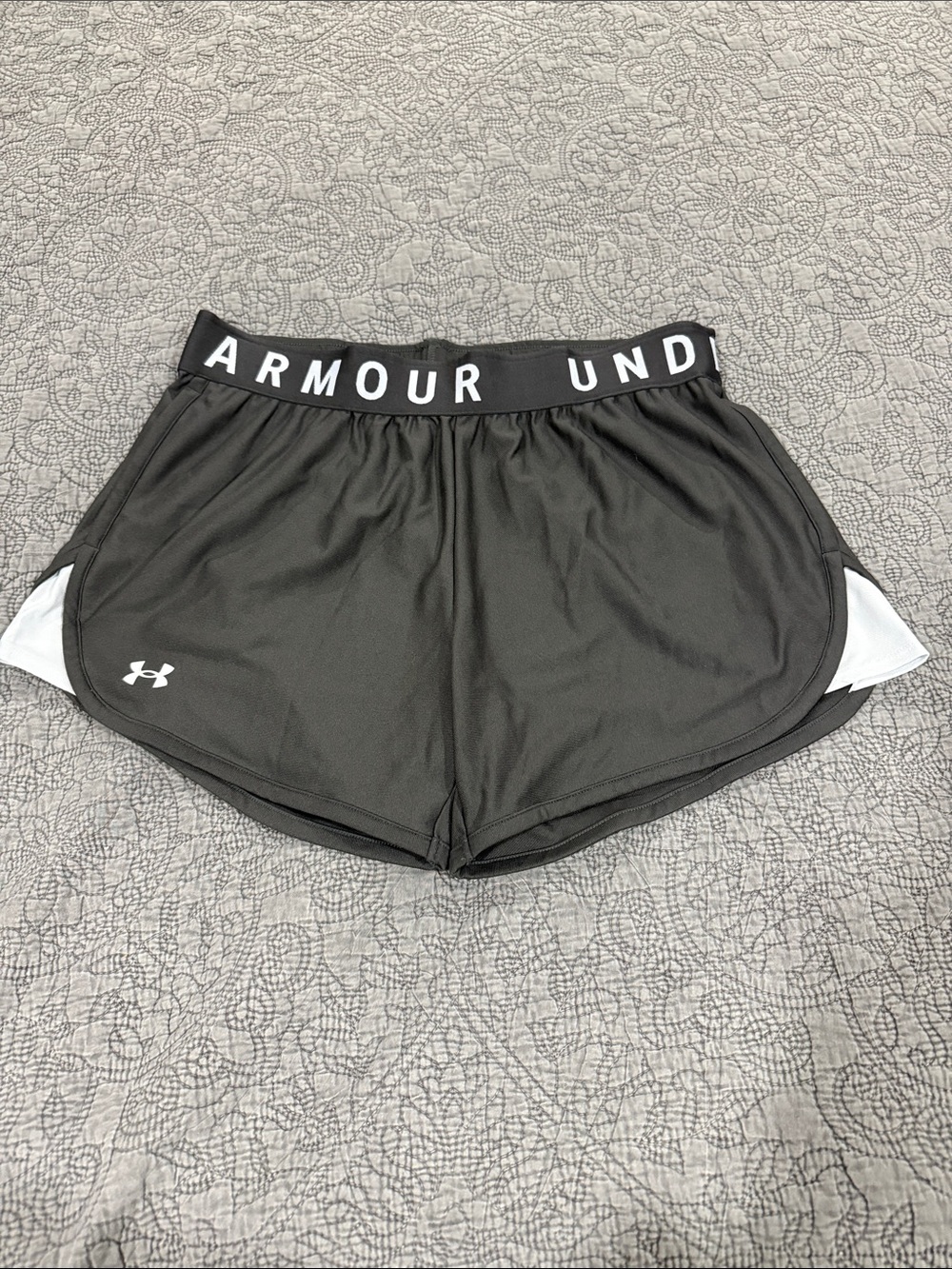 NWT Under Armour Black Women’s Athletic Shorts with White Panels
